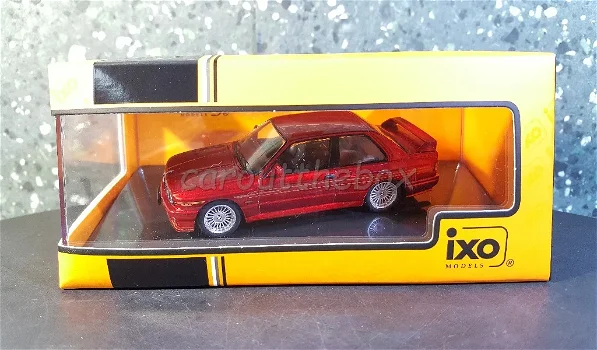 BMW Alpine B6 3.5S metaliek rood 1/43 Ixo V818 - 3