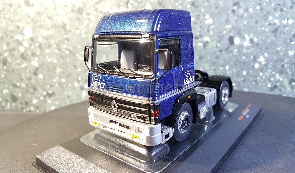 Renault R420 1986 blauw 1/43 Ixo V826 - 1