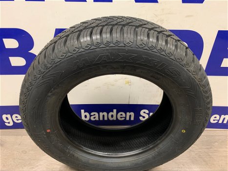 4x Maxxis all season autobanden 195/65/15 p/st €55,- - 1