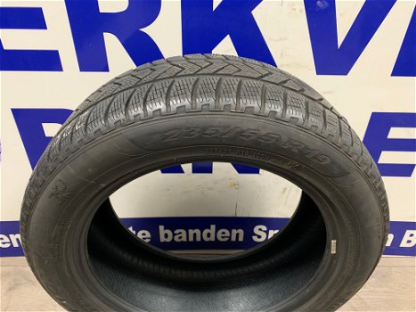 4x Pirelli winter autobanden 235/55/19 p/st €50,- - 1