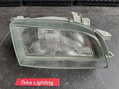 Toyota Carina E T19 (95-97) Koplamp Bosch 0318097314 Rechts - Afbeelding 2