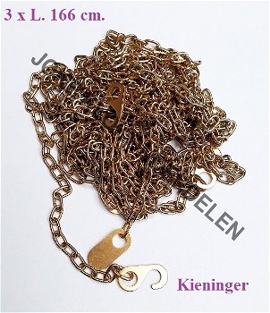 = 3 Kettingen staande klok = Kieninger = 48618 - 0