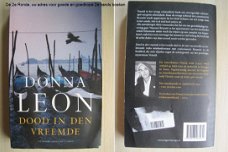 380 - Dood in de vreemde - Donna Leon