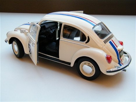 modelauto Volkswagen Beetle / Kever Herbie – Solido 1:18 - 4