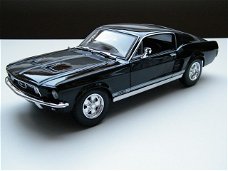 Modelauto Ford Mustang GTA Fastback – Maisto 1:18