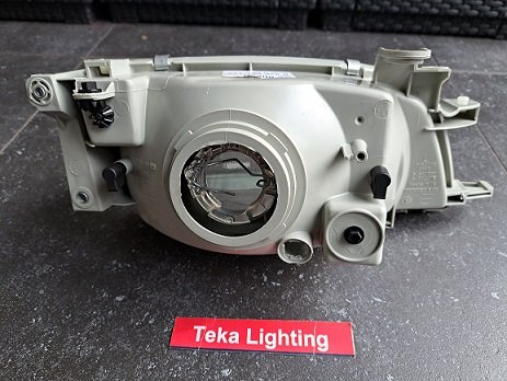 Toyota Carina E T19 Koplamp Bosch 0318097113 Links - 4