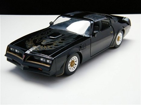 Pontiac Firebird – Fast and Furious 4 en 5 – Jada Toys modelauto 1:24 - 0