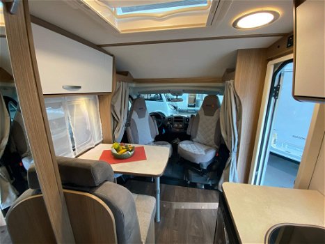 Motorhome Carado V337 – 15j editie ( Hymer group) - 7