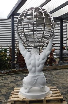 marmeren sculptuur ,atlas met de wereld bol - 2