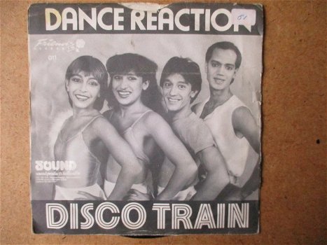 a5301 dance reaction - disco train - 0