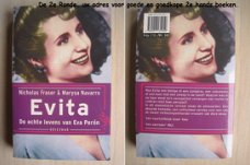 539 - Evita De echte levens van Eva Perron  - Nicholas Fraser & Marysa Navarro