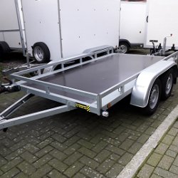 plateau aanhangwagen