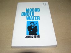 Moord onder Water-Ian Fleming
