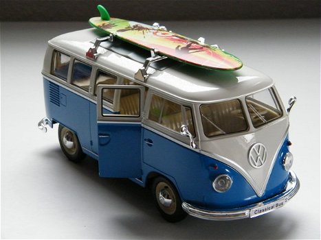 Volkswagen bus T1 Transsporter + Surfboard / Welly modelauto 1:24 - 4