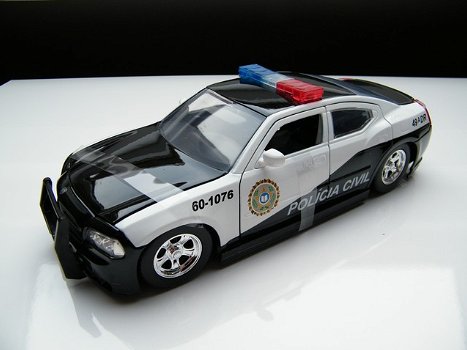 Nieuw modelauto Dodge Charger Police – Fast and Furious – Jada Toys 1:24 - 1