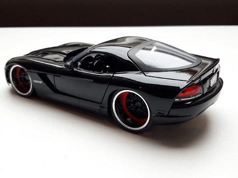 Nieuw modelauto “letty” Dodge viper srt10 – Fast and Furious – Jada Toys 1:24 - 4