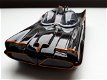 Batmobile “Batman Classic” + Batman and Robin figuur – modelauto Jada Toys 1:24 - 3 - Thumbnail