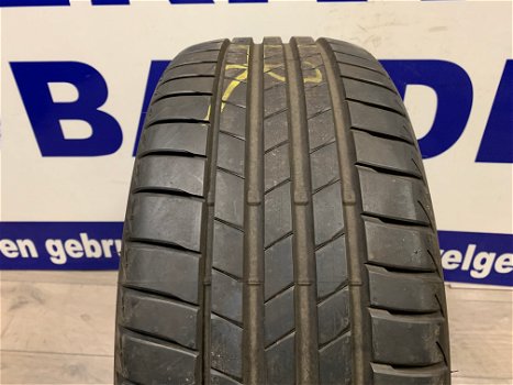 4x Bridgestone zomer autobanden 225/40/19 p/st €100,- - 2