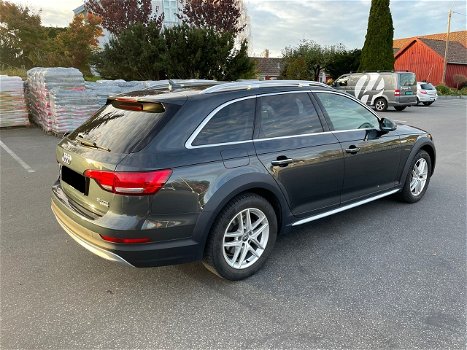 Model AUDI A4 Allroad 2018 - 4