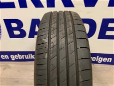 4x Goodyear zomer autobanden 215/60/17 p/st €85,-