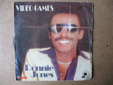 a5439 ronnie jones - video games - 0