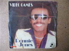  a5439 ronnie jones - video games