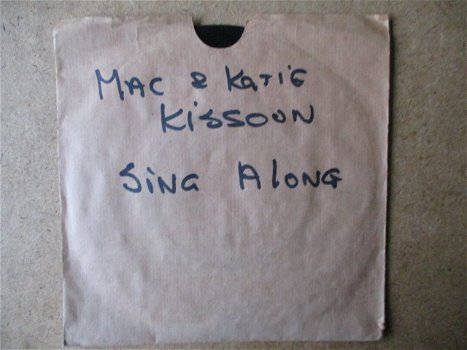 a5443 mac and katie kissoon - sing along - 0