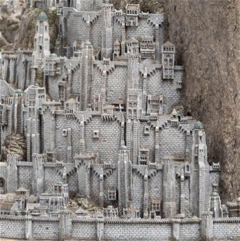 Weta Lord of the Rings Statue Minas Tirith Environment - 3