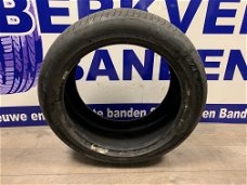 2x Pirelli zomer autobanden 285/45/21 p/st €100,-