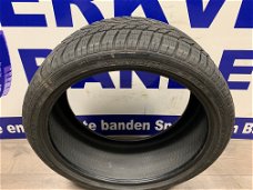 2x Dunlop winter autobanden 275/35/21 p/st €90,-