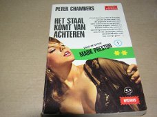 Het staal komt van achteren- Peter Chambers