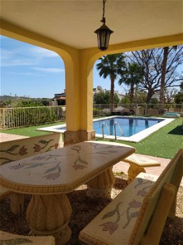 Moderne villa met zwembad te koop Costa Blanca, Spanje - 3