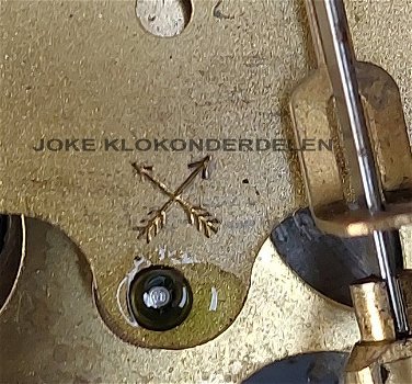 = Pendule uurwerk = Pheilkreuz = 48661 - 5