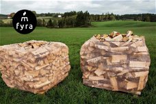 Droog gekloofd brandhout (eik, beuk, berk)