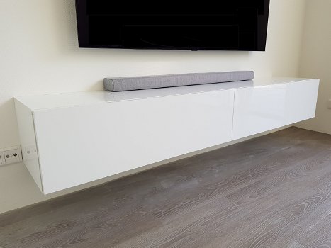 NIEUW | Volledig hoogglans wit zwevend tv-meubel Slide 200 cm €249,- | Montage & Ophangservice - 0