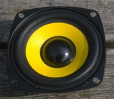 Woofer 4 inch, bass/midrange