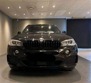 BMW X5 x Drive 40 E M-Sport - 0