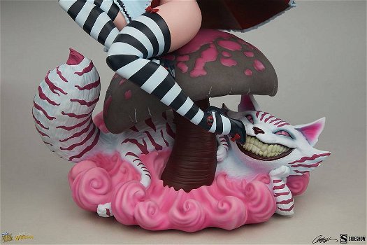 Sideshow Fairytale Fantasies Alice in Wonderland Game of Hearts - 6