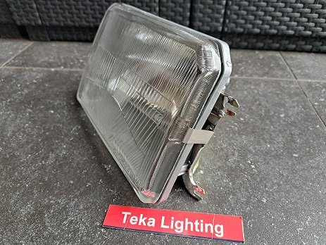 Mazda 323 BD (80-85) Koplamp Esuse EL 2202-2203 Rechts H4 NOS - 1