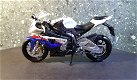 BMW S 1000 RR wit 1:12 Maisto - 0 - Thumbnail