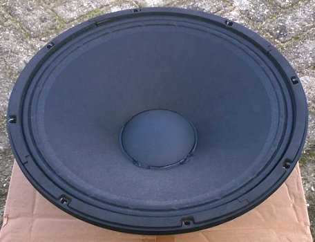 Woofer 15 inch, 600 - 1200 Watt (Celestion) - 0