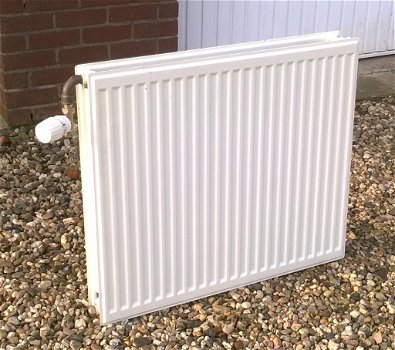 Radiator (70 x 60 cm) - 1