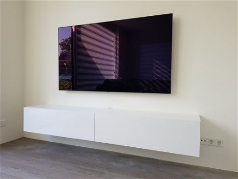 VOORRAAD Volledig hoogglans wit zwevend tv-meubel Slide 200 cm MONTAGE MOGELIJK - 0
