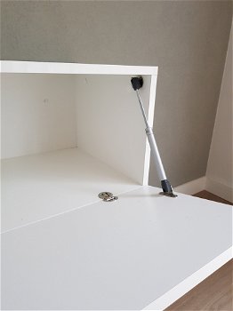 VOORRAAD Volledig hoogglans wit zwevend tv-meubel Slide 200 cm MONTAGE MOGELIJK - 3