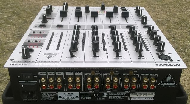 Mixer Behringer DJX-700 - 7