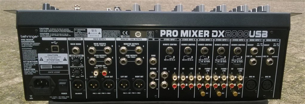 Mixer Behringer DX2000USB - 3