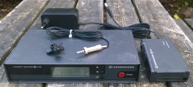 Microfoonmet clip-on microfoon (Sennheiser EW-100) - 1