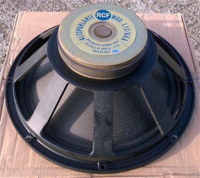 Woofer 15 inch tbv basgitaar, RCF (L17/64A) - 5