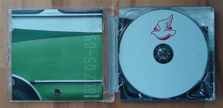 Te koop de originele CD La Vida...Es Un Ratico van Juanes. - 2