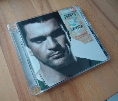 Te koop de originele CD La Vida...Es Un Ratico van Juanes. - 3
